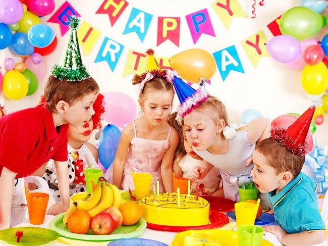 День рождения в стиле K-pop: как родителям организовать крутой праздник подростку